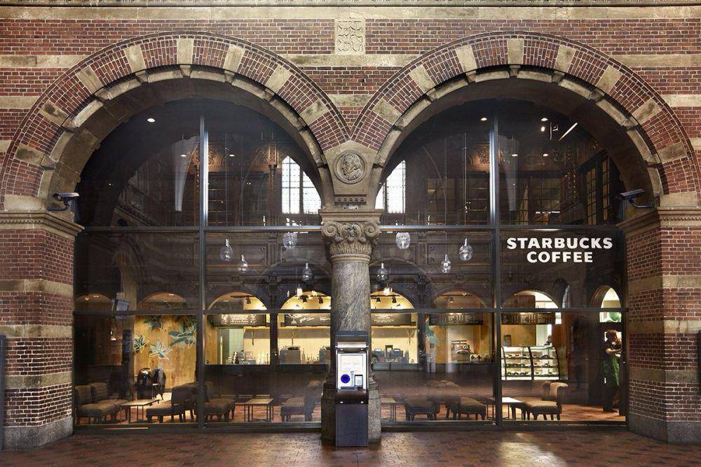 Twitter.com/Starbucks