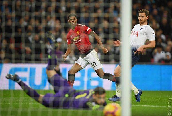 twitter.com/manutd