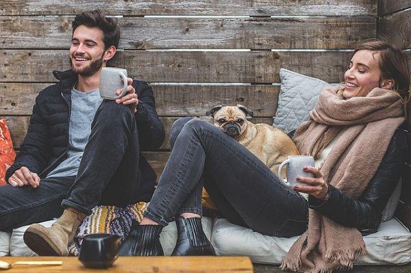 6 Tanda Kalau Kamu dan Doi Terjebak Friend Zone, Masih Mau Diteruskan?