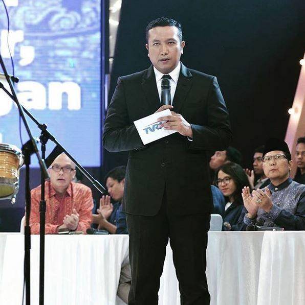 (Jurnalis senior TVRI Imam Priyono) www.instagram.com/@imamtvri