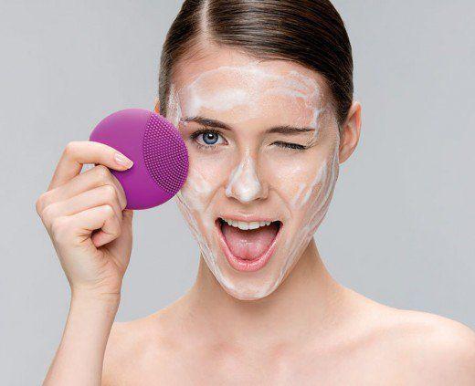 5 Cleaning Brush Rekomendasi untuk Menjaga Kebersihan Wajahmu