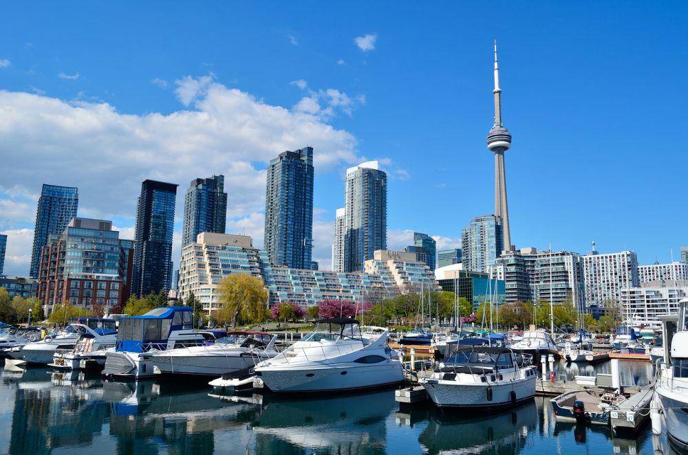 Toronto (pixabay/elasticcomputefarm)