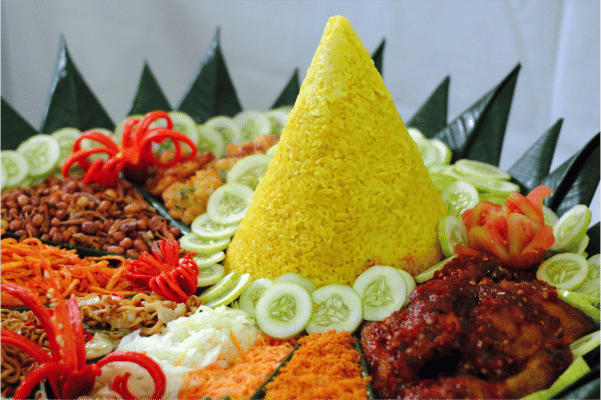 Resep Nasi Kuning yang Gampang dan Gurih