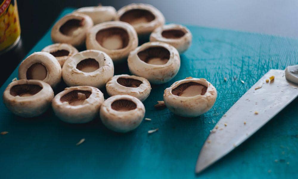 Suka Masak? Kamu Harus Tahu Arti 6 Warna pada Talenan