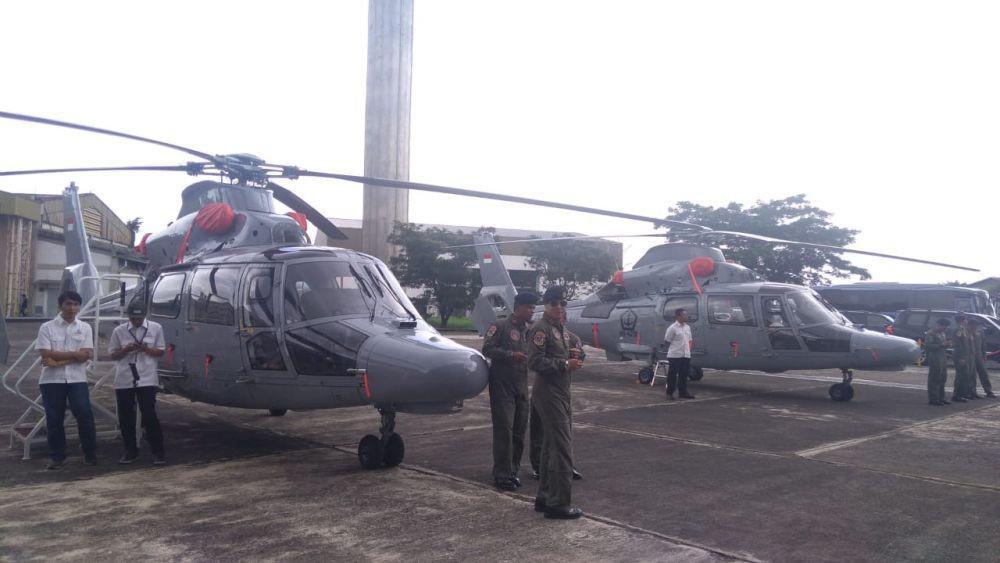 PT DI Serahkan 5 Helikopter AKS dan 1 Pesawat CN-235 kepada Kemenhan