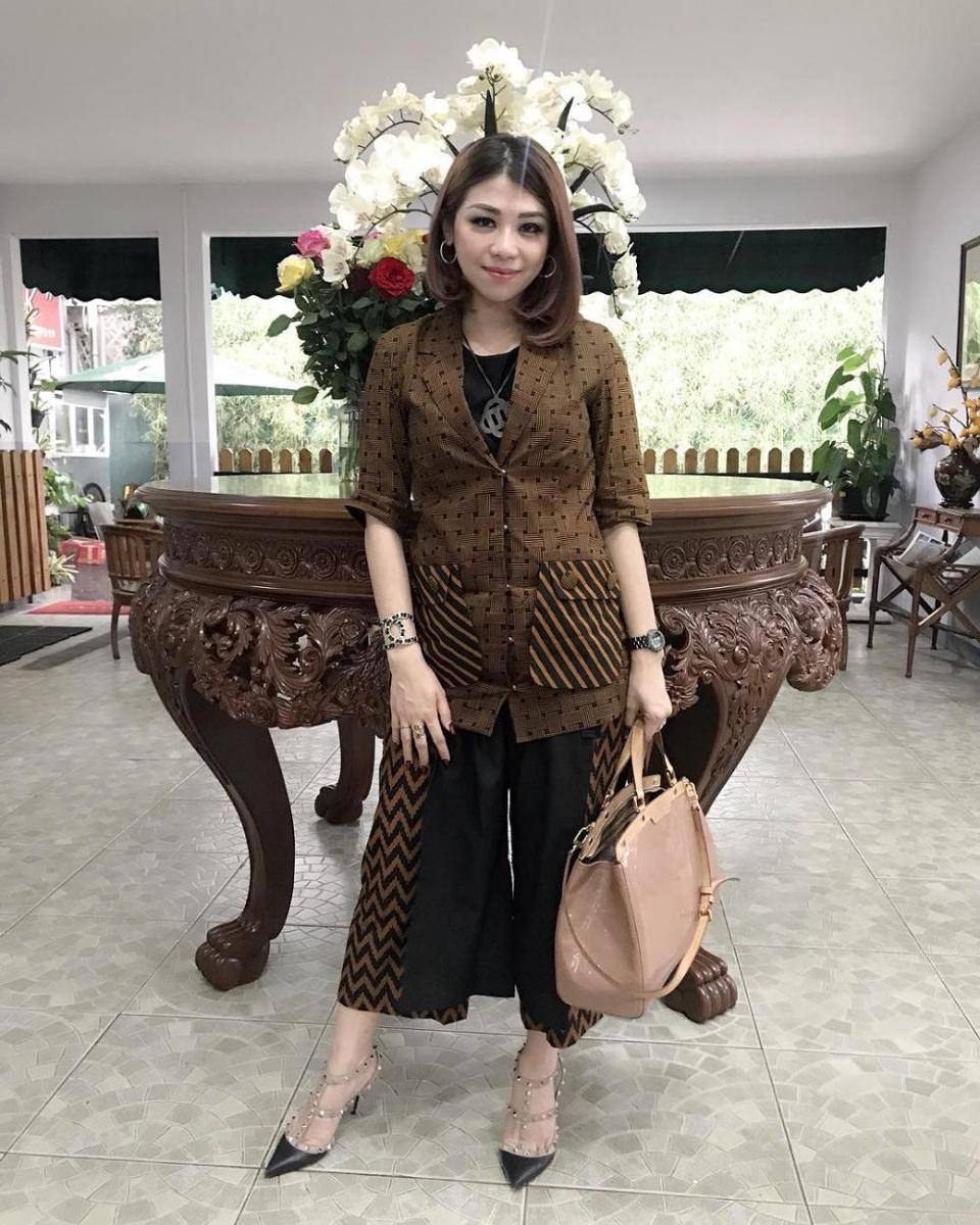Instagram.com/mrssitohang