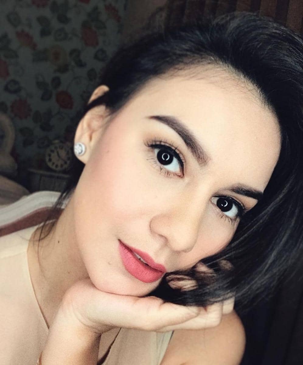 instagram.com/_irishbella_