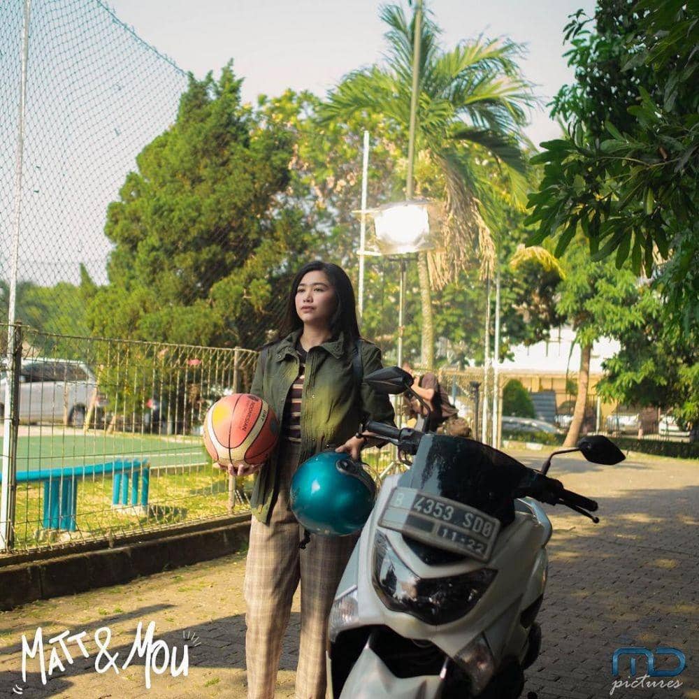 Instagram.com/josephinefirmstone