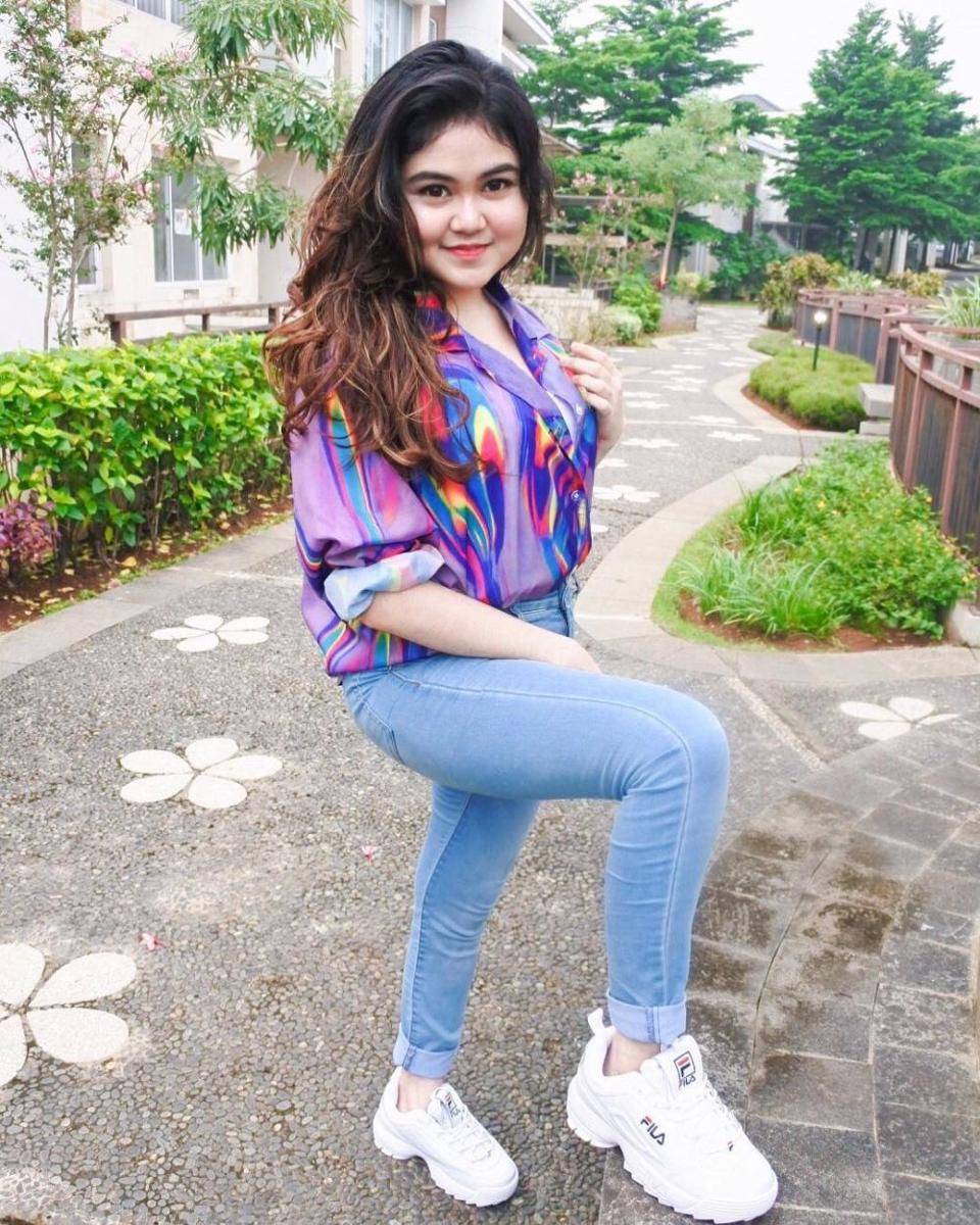 instagram.com/indrayanigr