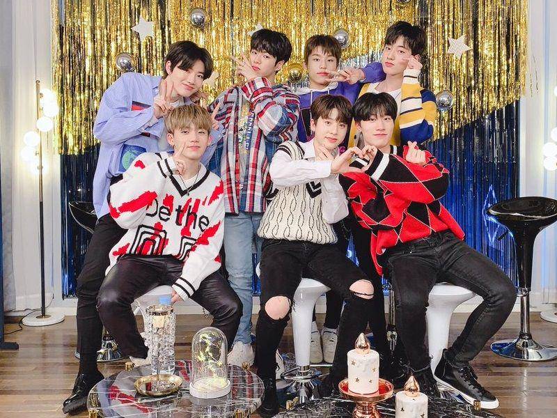 Twitter.com/@YG_TreasureBox