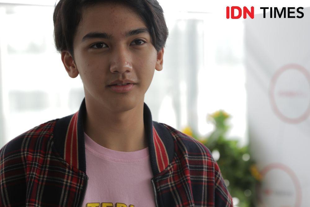 Sukses Sebelum 20 Tahun ala Ari Irham, Berkat Memegang Lima Kunci Ini!