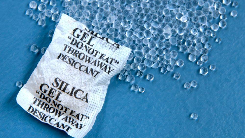 Inilah 4 Fakta yang Terjadi pada Tubuh Jika Kamu Makan Silica Gel