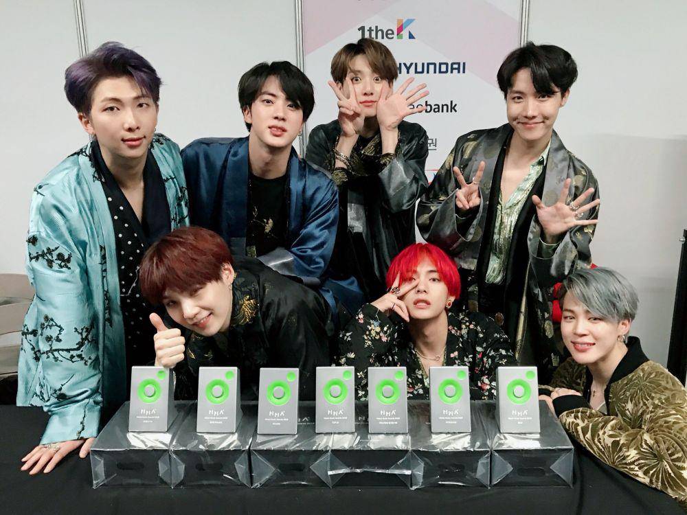 twitter.com/bts_bighit