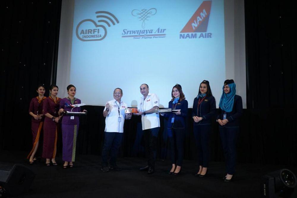 Sriwijaya Air Luncurkan In-Flight Entertainment Nirkabel dalam Pesawat