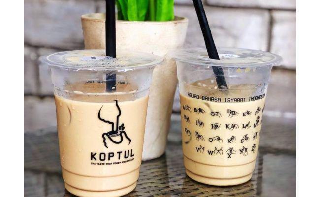 Sensasi Nongkrong Baru Sekaligus Belajar Bahasa Isyarat di "Kopi Tuli"