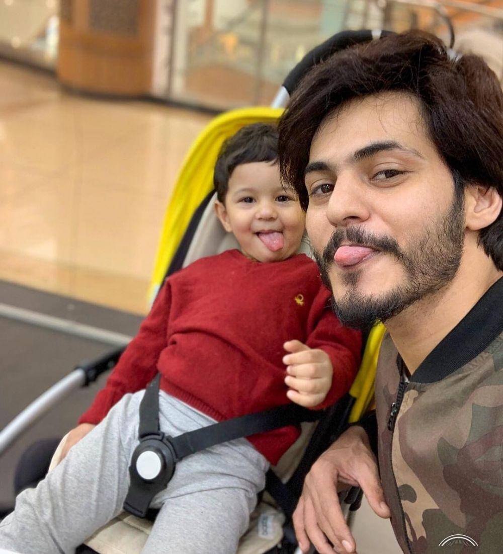 Instagram/ravi.bhatia