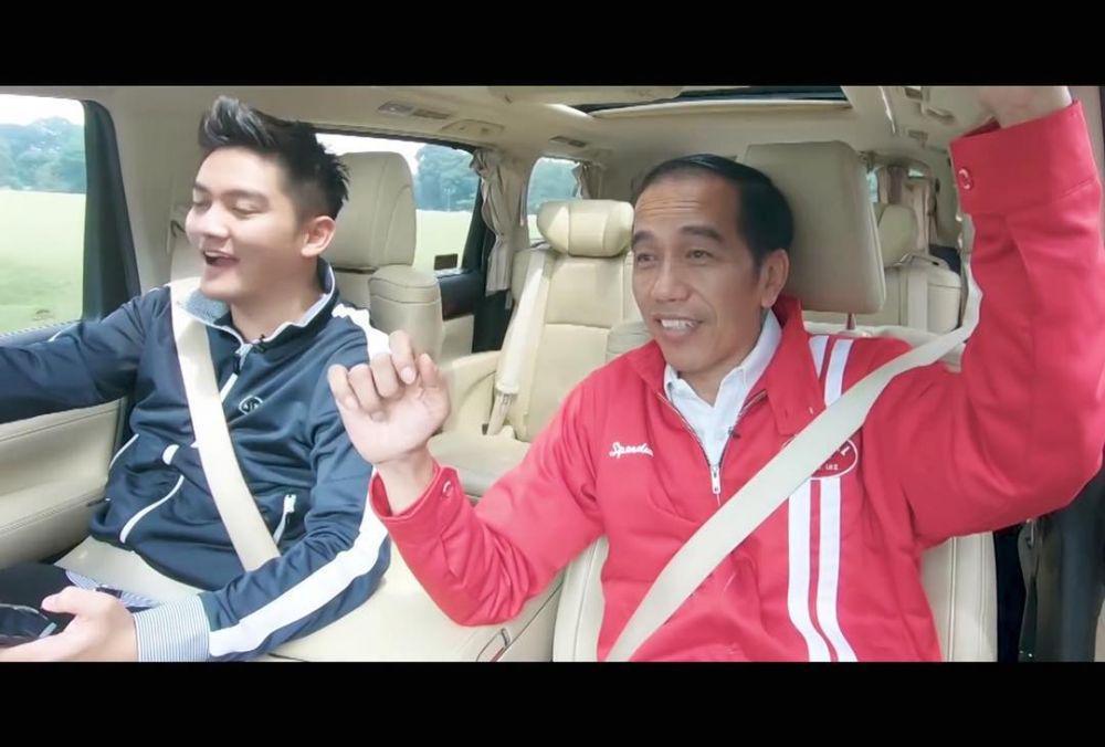 Bikin Iri! 10 Artis Ini Pernah Ngevlog Bareng Presiden Jokowi