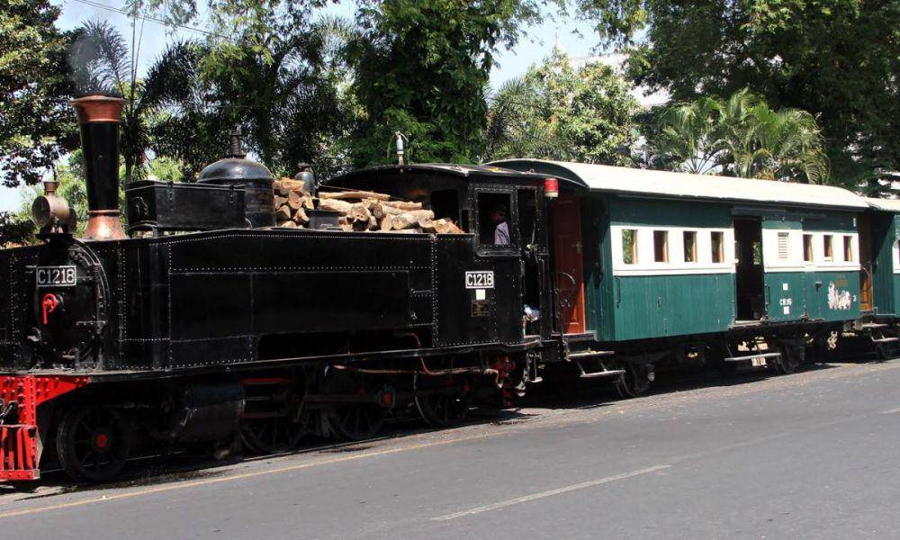 Potret Kereta Uap Jaladara di Solo (surakarta.go.id)