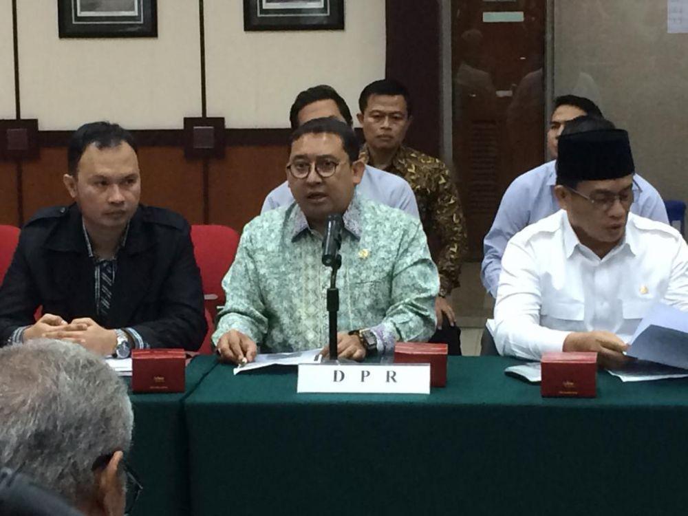 Fadli Zon Protes Penahanan Ahmad Dhani ke Pengadilan Tinggi