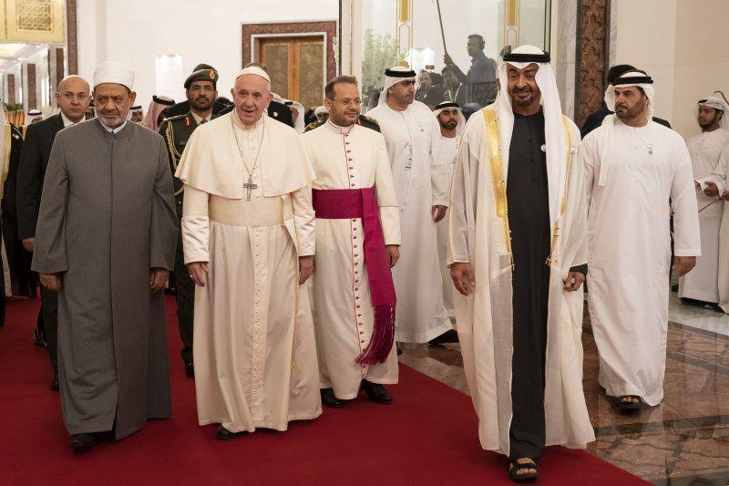 Uni Emirat Arab Deklarasikan 2019 Tahun Toleransi, Begini Faktanya