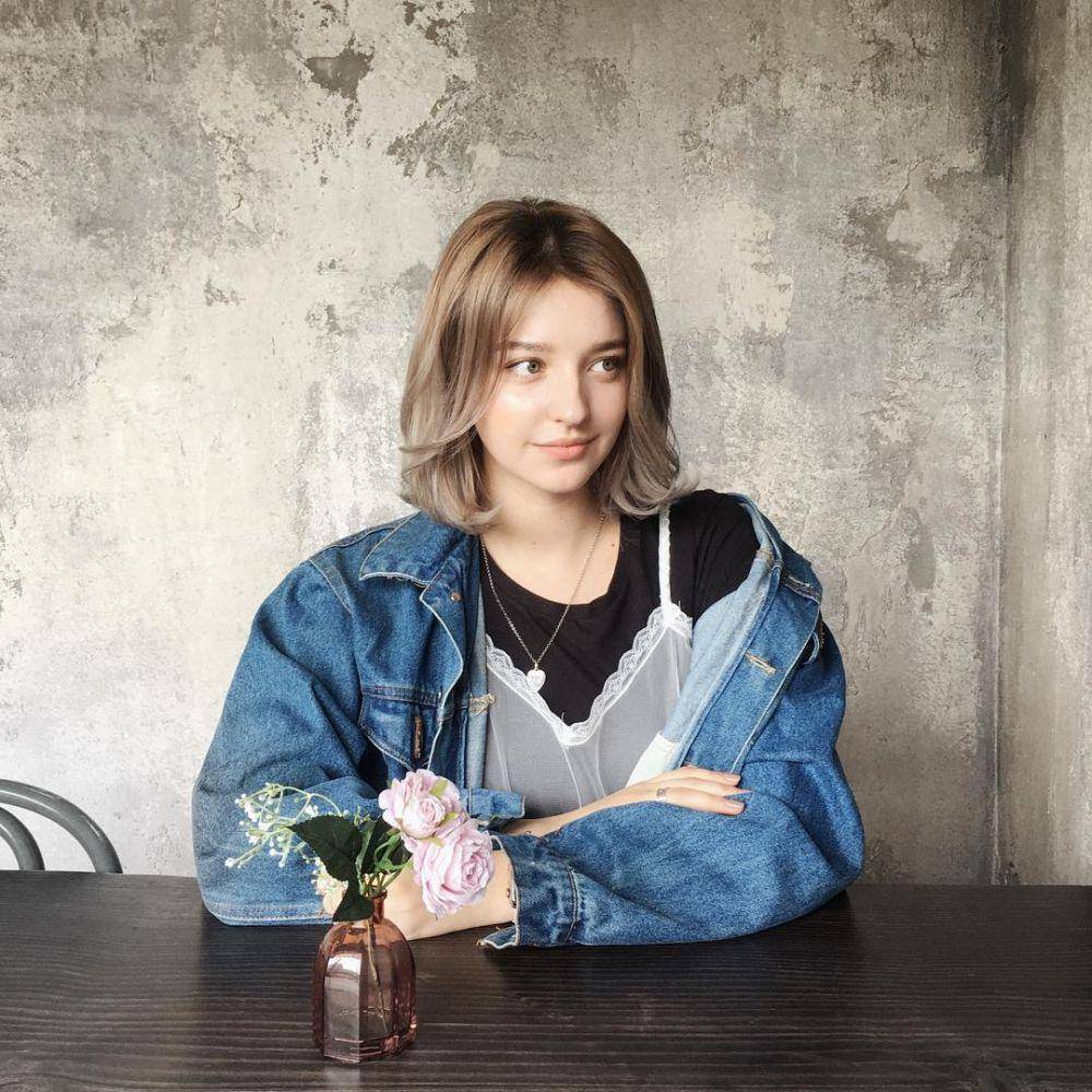 Instagram/angelinadanilova