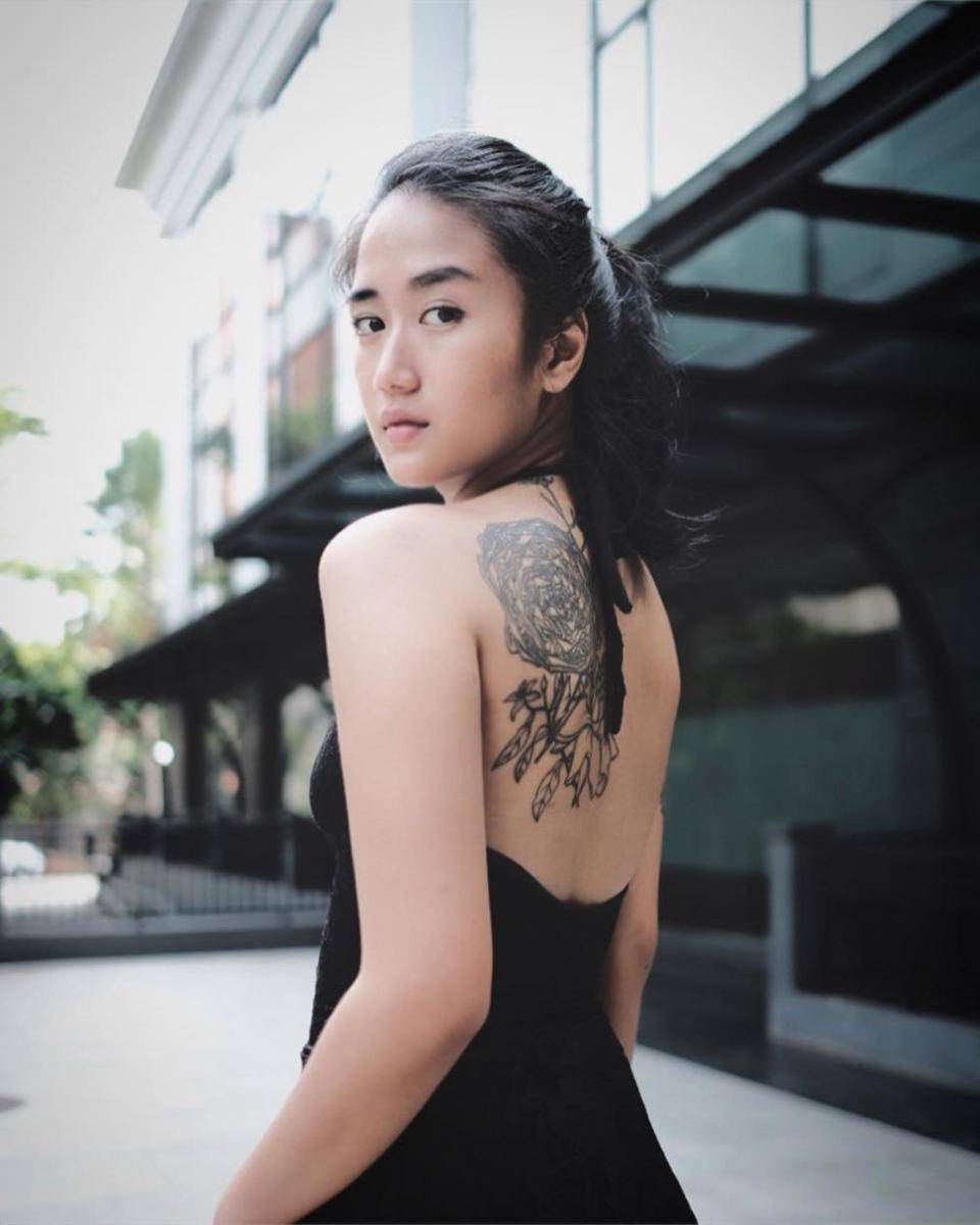 instagram.com/renattamoeloek/