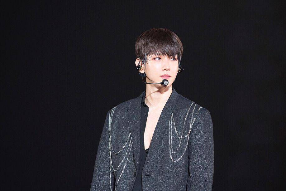 instagram.com/weareone.exo
