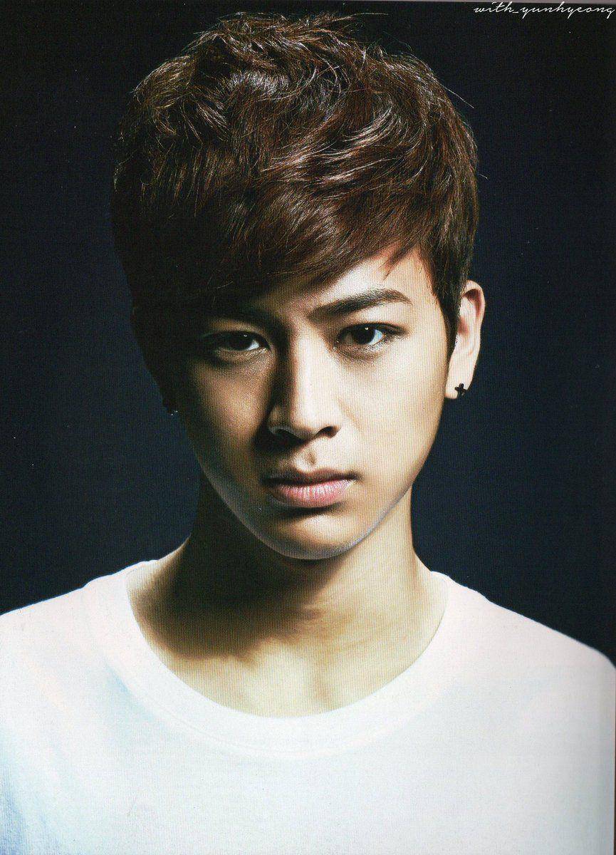 twitter.com/with_yunhyeong