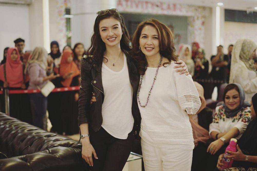 Instagram.com/ralineshah