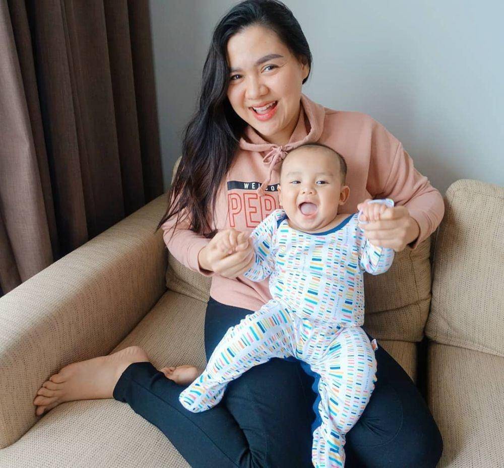 instagram.com/vickyshu