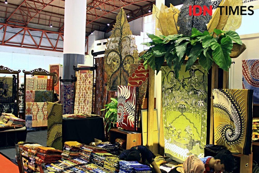 6 simbol peranakan tionghoa pada kain batik dalam menyambut imlek