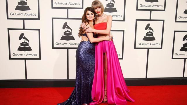 12 Gaun Artis Paling Ikonik dalam Sejarah Grammy Awards
