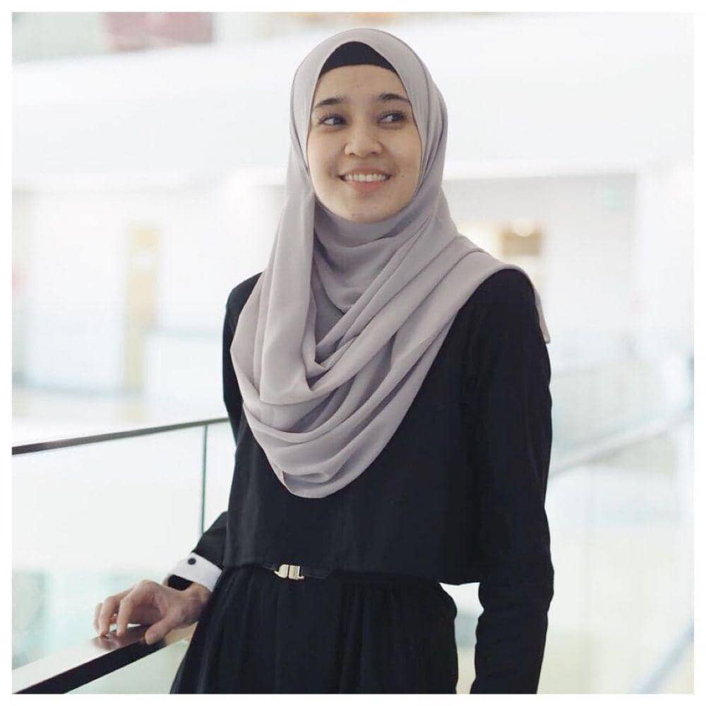 instagram.com/dhiniaminarti