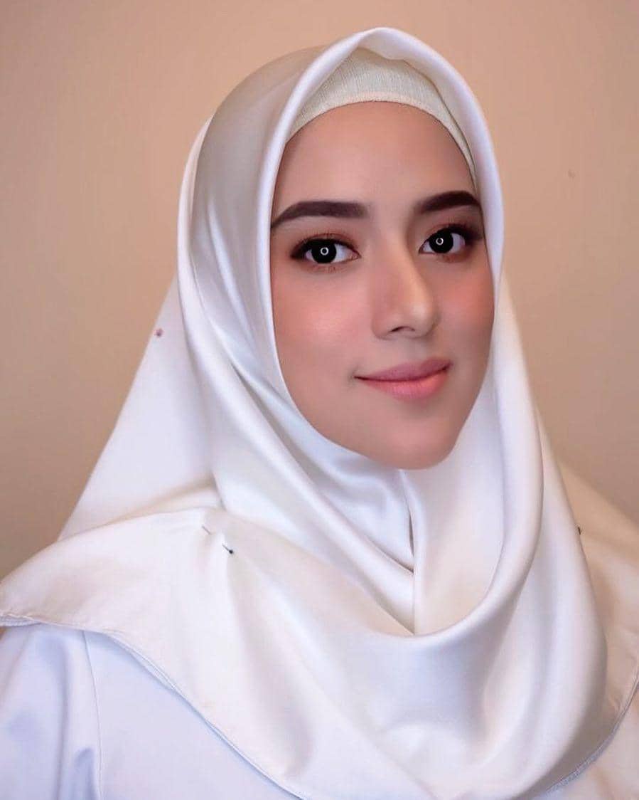 instagram.com/fairuzarafiq