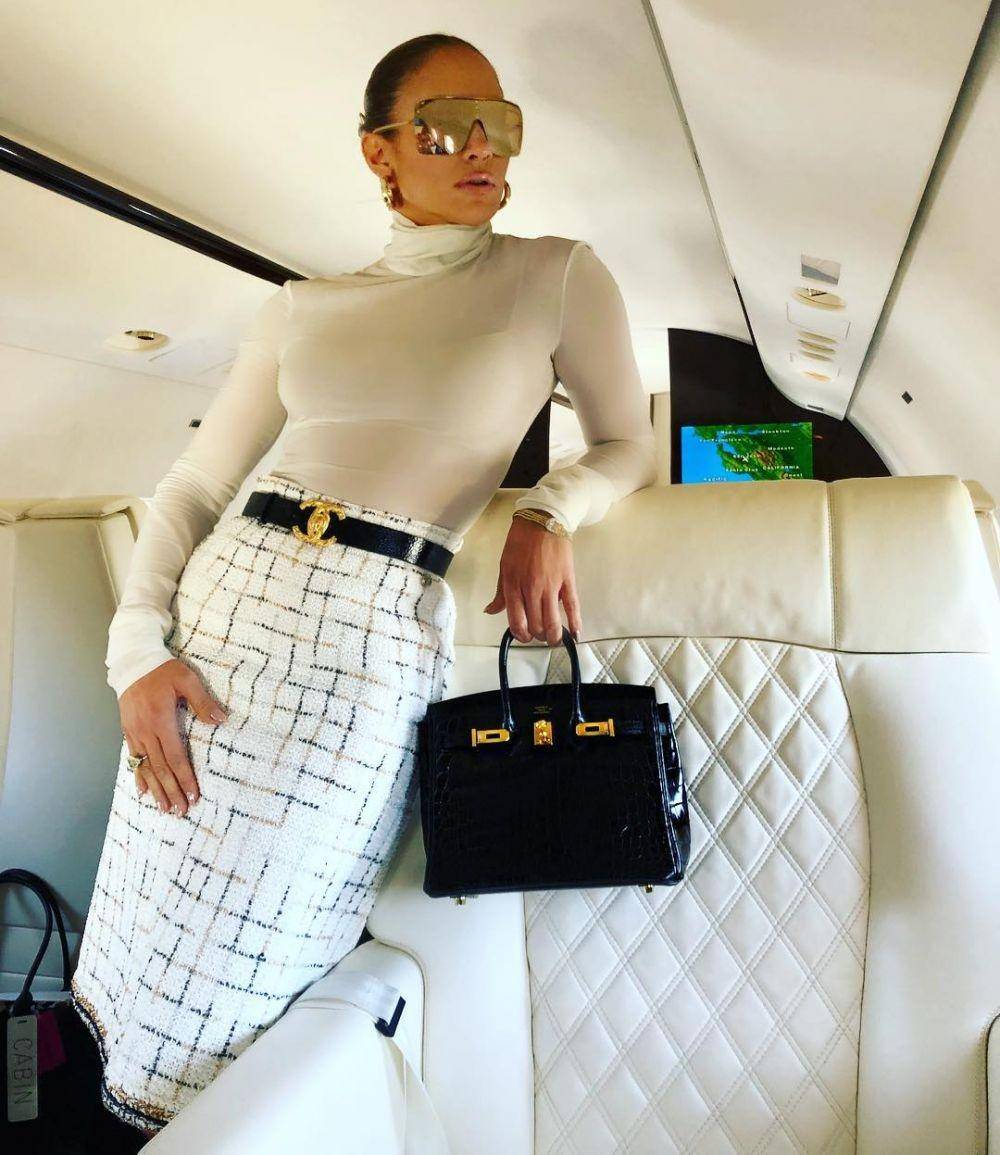 Instagram.com/jlo
