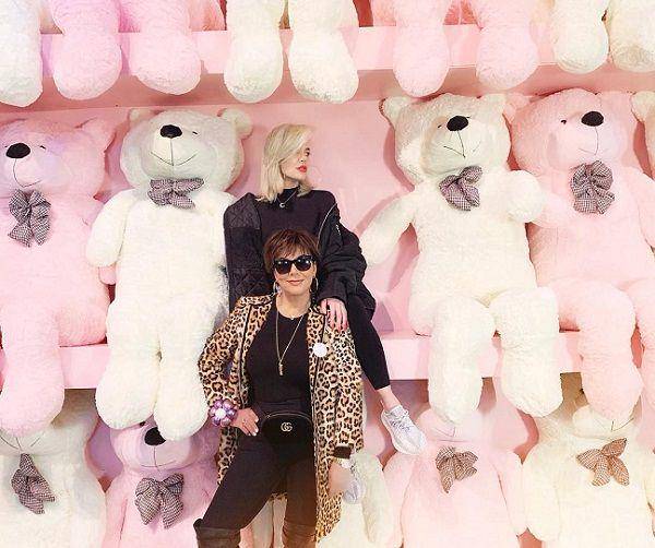 instagram.com/krisjenner