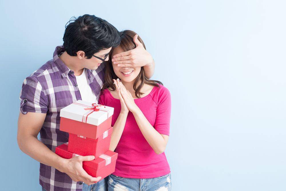 shutterstock.com/g/aslysun