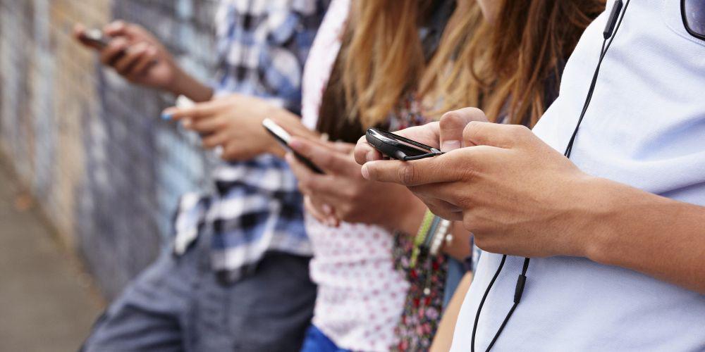 Awas, Ini 7 Tanda Kamu Terkena Gangguan Mental Akibat Media Sosial