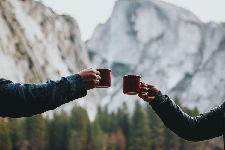 [CERPEN] Analogi Minum Kopi: Seperti Mencintaimu