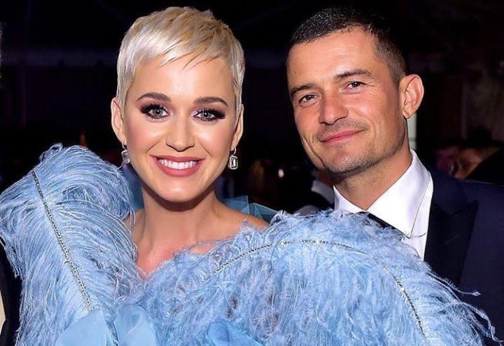 Resmi Tunangan! 10 Potret Couple Goals Orlando Bloom dan Katy Perry