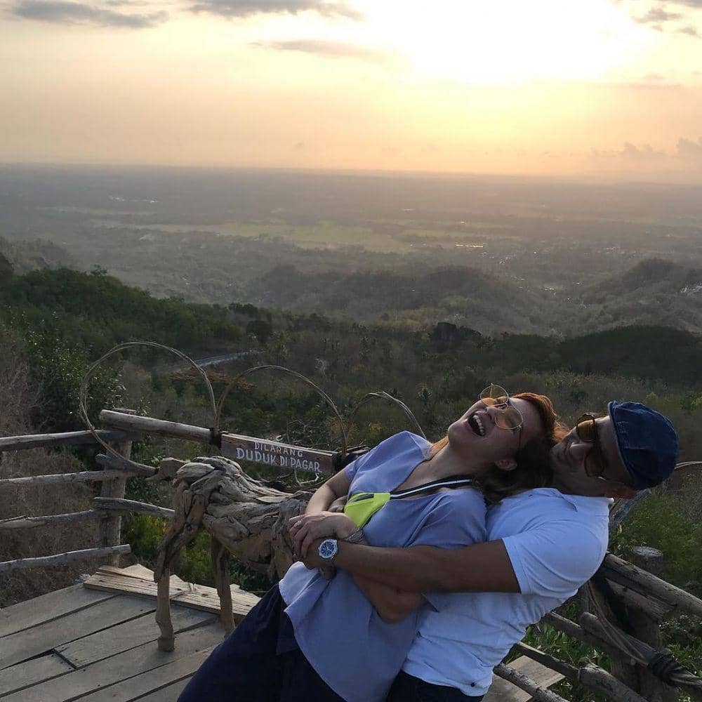 instagram.com/sabriakono