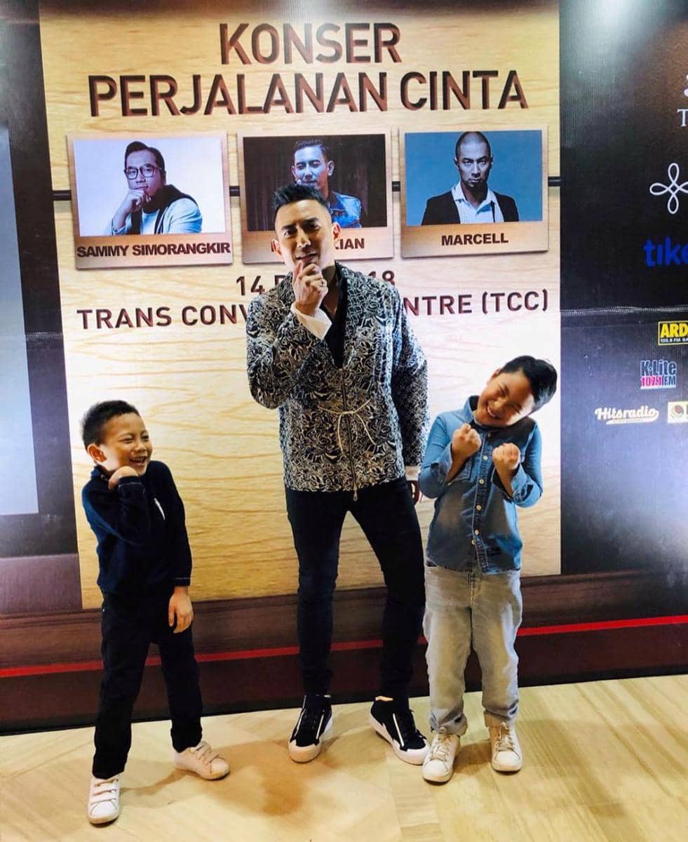 instagram.com/sabriakono