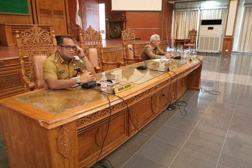 Ismunandar Tersandung Kasus, Kasmidi Ditunjuk Jadi Plt Bupati Kutim