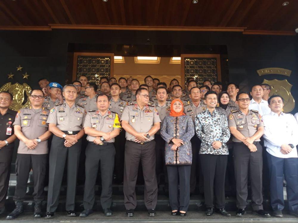 Usai Sertijab, Khofifah Temui Jajaran Polisi se-Jatim