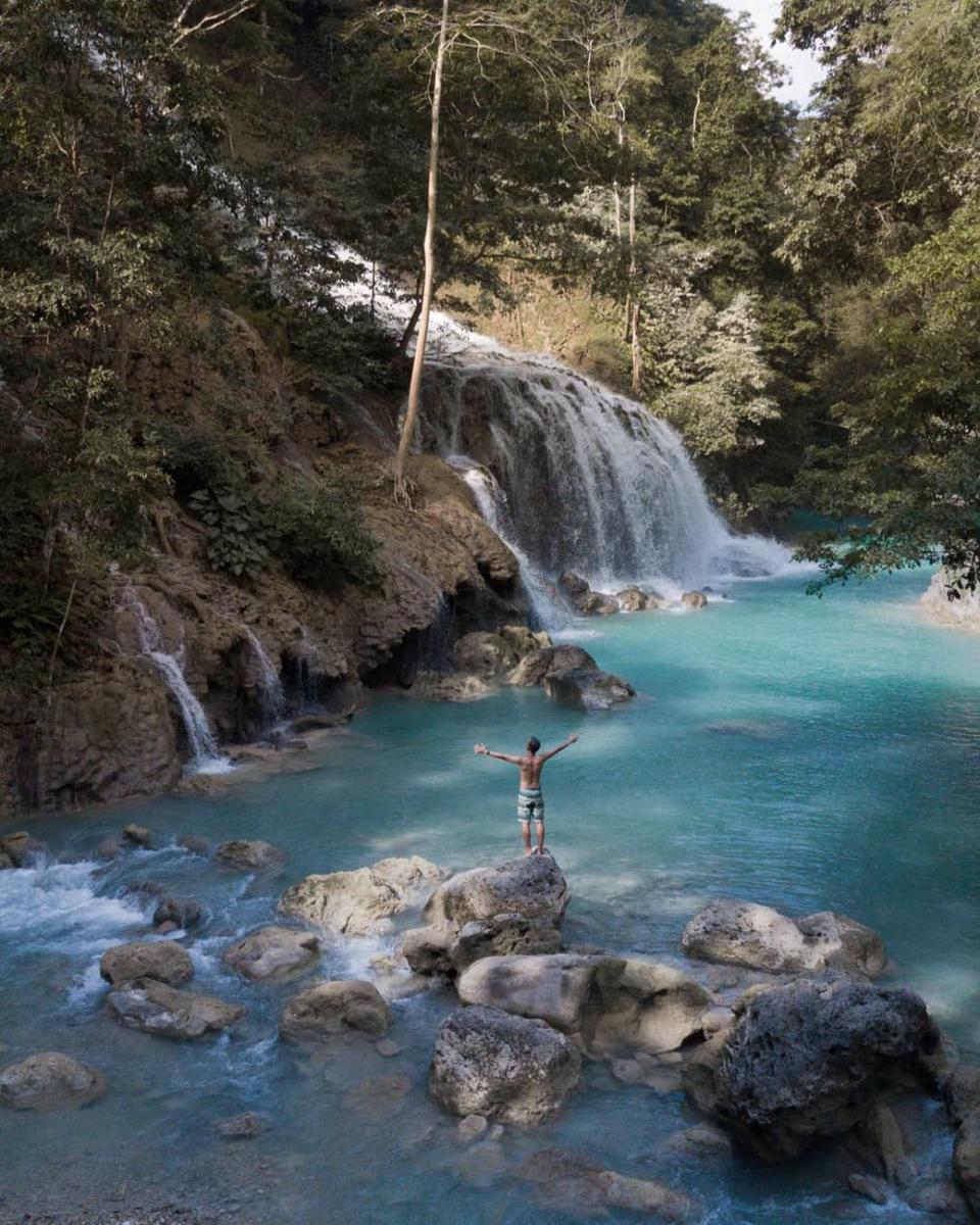 Bikim adem, ini 7 foto keindahan air terjun lapopu di pulau sumba