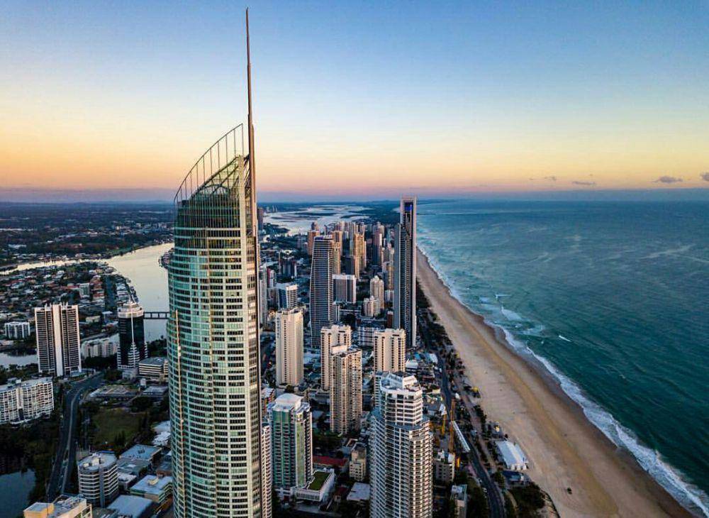 instagram.com/goldcoast