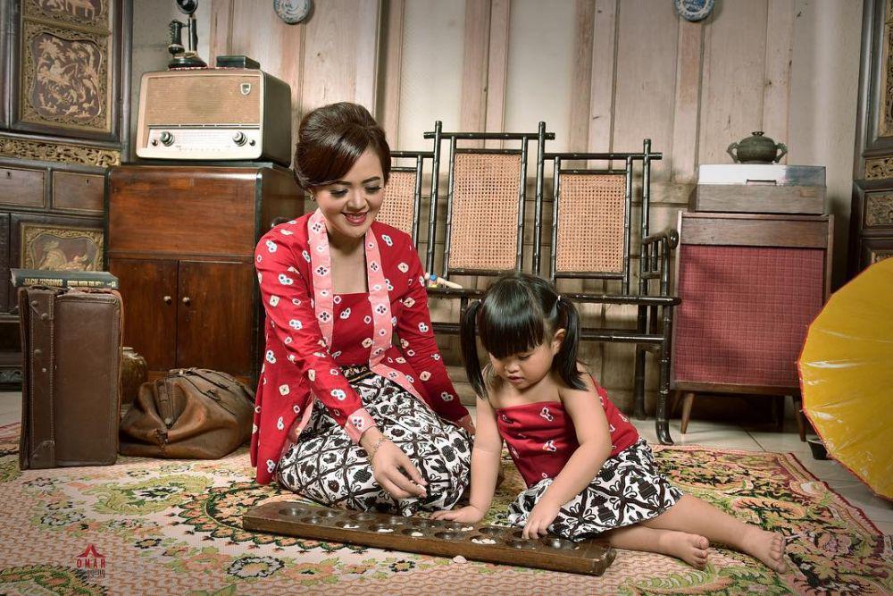 5 Permainan Lawas yang Bikin si Kecil Cerdas, Orang Tua Berani Coba?