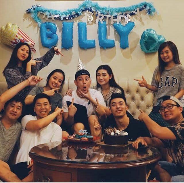 instagram.com/billydavidson_