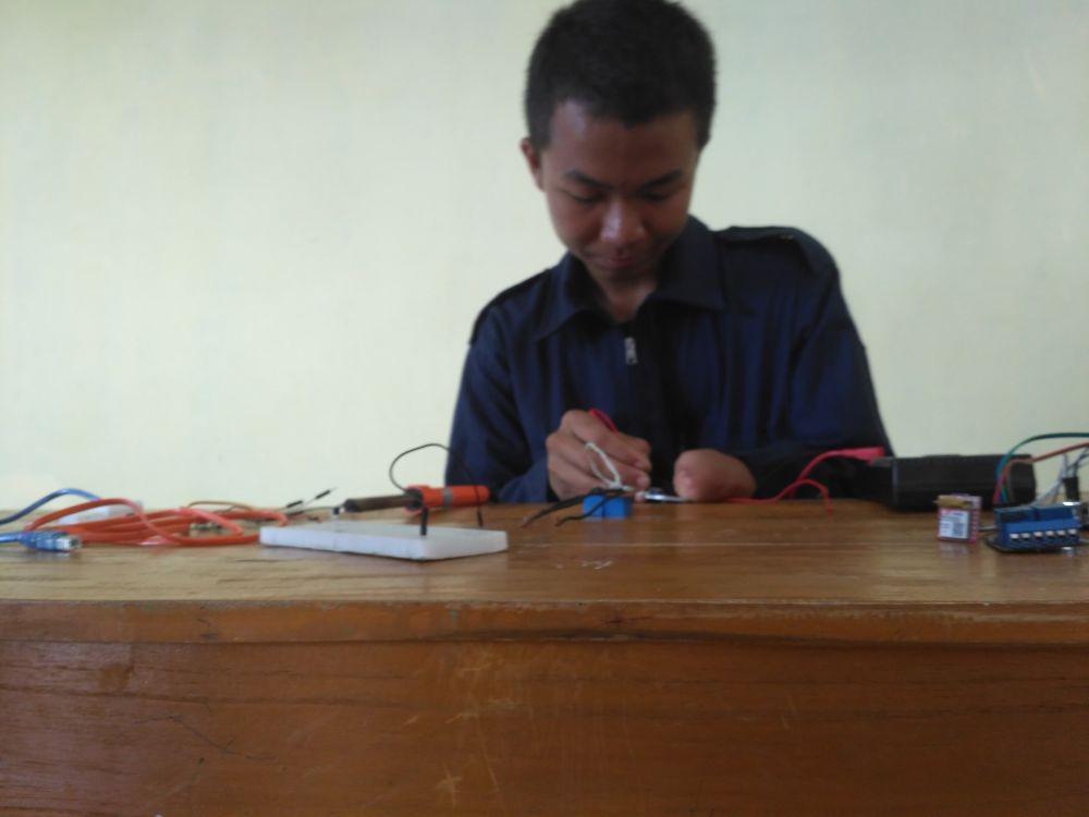 Bermodal Rp300 Ribuan, Siswa SMK Ini Bisa Buat Aplikasi Anti Maling
