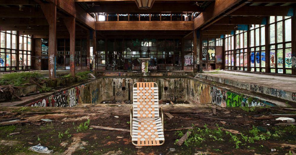 Tempat Ini Dulunya Populer, Sekarang Malah Jadi Seram. Mau ke Sana?